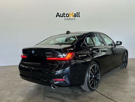 BMW 330i Sport 2.0 TB 16V 4p