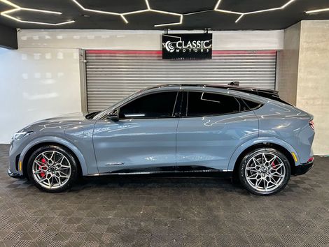 Ford Mustang Mach-E GT Performance (Elétrico)