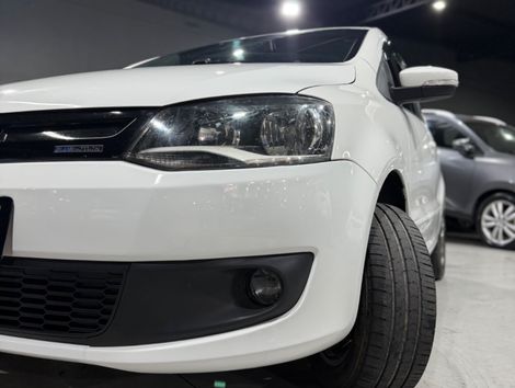 VolksWagen Fox BLUEMOTION 1.0 Mi Total Flex 12V 5p