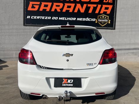 Chevrolet ONIX HATCH LT 1.0 8V FlexPower 5p Mec.