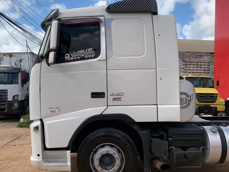 VOLVO FH 440 6x2 2p (diesel)