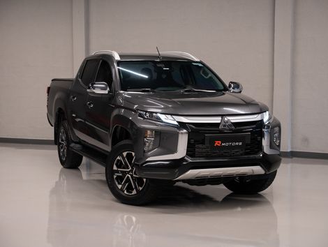 Mitsubishi L200 Triton Sport HPE-S 2.4 CD Dies. Aut