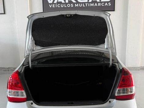 Toyota ETIOS X Plus 1.5 Flex 16V 5p Aut.