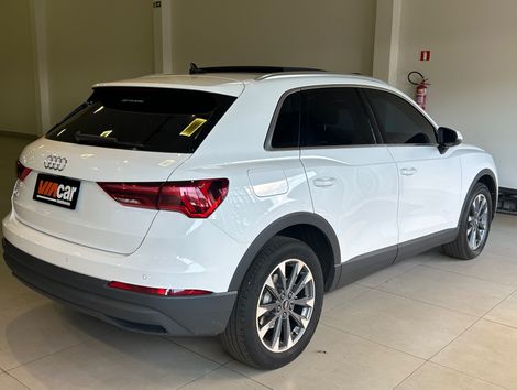 Audi Q3 P. Plus 1.4 TFSI Flex/P.Plus S-tronic