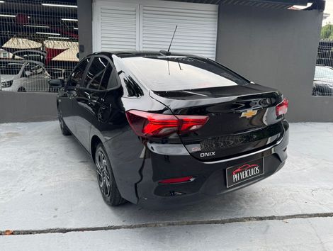 Chevrolet ONIX SEDAN Plus LT 1.0 12V Flex 4p Mec.