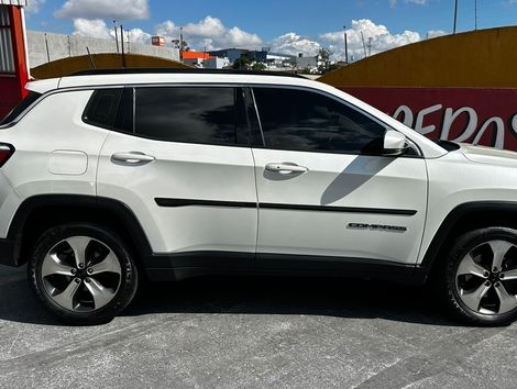 Jeep COMPASS LONGITUDE 2.0 4x4 Dies. 16V Aut.
