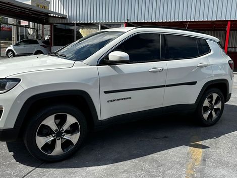 Jeep COMPASS LONGITUDE 2.0 4x4 Dies. 16V Aut.