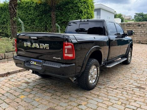 RAM 2500 LARAM. 6.7 NIGHT ED. TB CD 4x4 Die.
