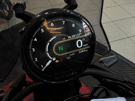 Royal Enfield Himalayan 450 Mid