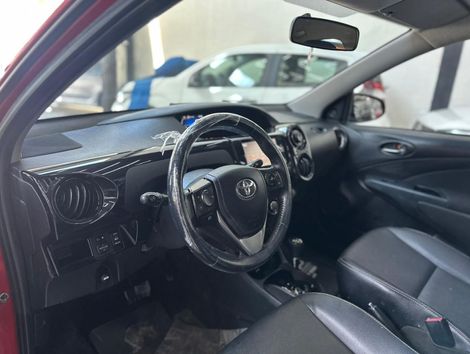 Toyota ETIOS CROSS 1.5 Flex 16V 5p Aut.