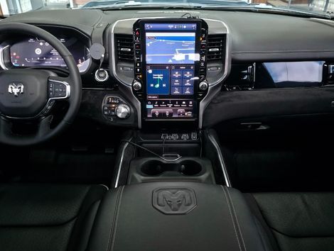 RAM 1500 LARAM. NIGHT ED. BI-TB 3.0 4x4 Aut.