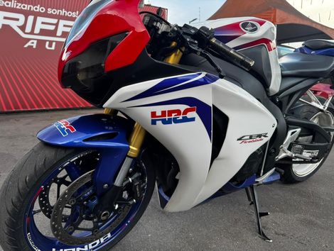 HONDA CBR 1000 RR Fireblade