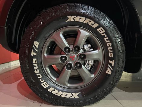 Mitsubishi L200 Triton HPE 3.2 CD TB Int.Diesel Aut