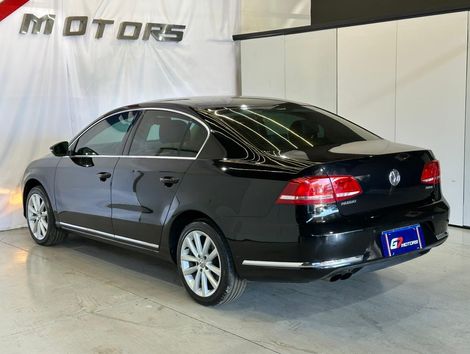 VolksWagen Passat R-Line TB 2.0 TSI Tiptronic 4p