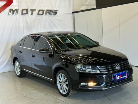VolksWagen Passat R-Line TB 2.0 TSI Tiptronic 4p
