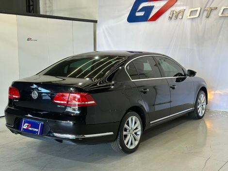 VolksWagen Passat R-Line TB 2.0 TSI Tiptronic 4p