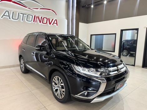 Mitsubishi OUTLANDER 2.2 165cv Diesel Aut.