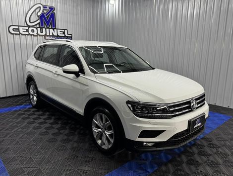 VolksWagen TIGUAN Allspac Comf 250 TSI 1.4 Flex