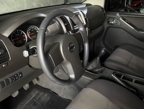 Nissan Frontier SV AT.CD 4x4 2.5 TB Diesel Mec.
