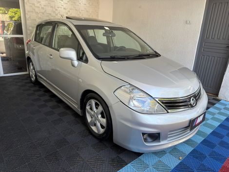 Nissan TIIDA SL 1.8/1.8 Flex 16V Aut.