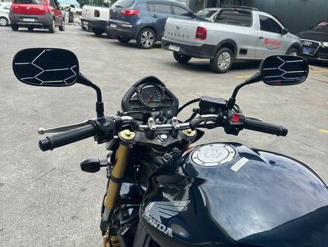 HONDA CB 600F HORNET