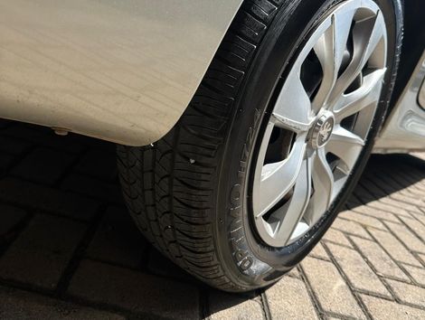 Peugeot 207 Sedan Passion XR 1.4 Flex 8V 4p