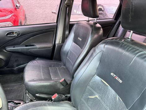 Toyota ETIOS PLATINUM Sed. 1.5 Flex 16V 4p Aut.