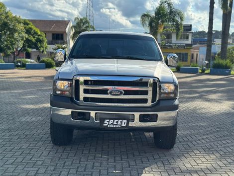 Ford F-250 XLT 3.9 4x4 CD TB Diesel