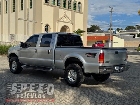 Ford F-250 XLT 3.9 4x4 CD TB Diesel