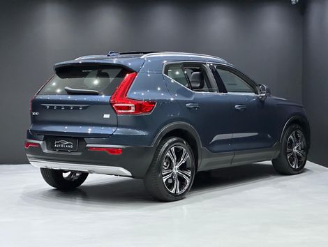 Volvo XC 40 T-5 INSCRIPTION 1.5 FWD (Híbrido)