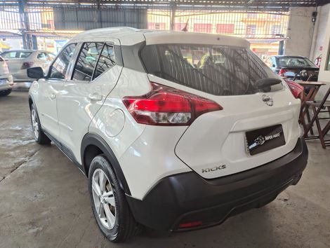 Nissan KICKS S 1.6 16V FlexStar 5p Mec.