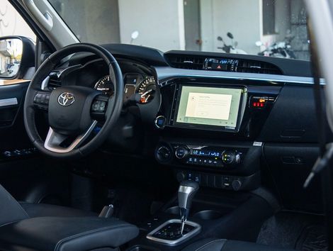 Toyota Hilux CD SRV 4x4 2.8 TDI Diesel Aut.