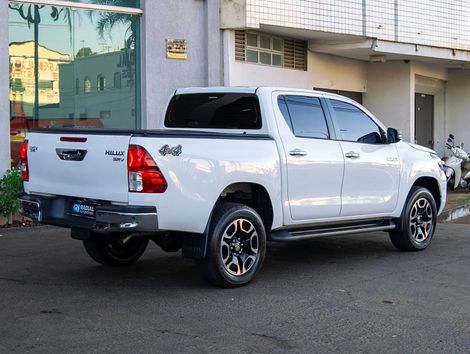 Toyota Hilux CD SRV 4x4 2.8 TDI Diesel Aut.