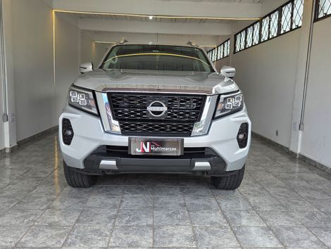 Nissan Frontier XE CD 4x4 2.3 Bi-TB Diesel Aut.