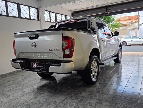 Nissan Frontier XE CD 4x4 2.3 Bi-TB Diesel Aut.