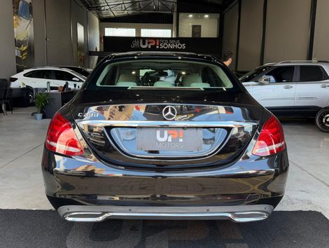 Mercedes C-200 Avantgarde 2.0 TB 16V 184cv Aut.