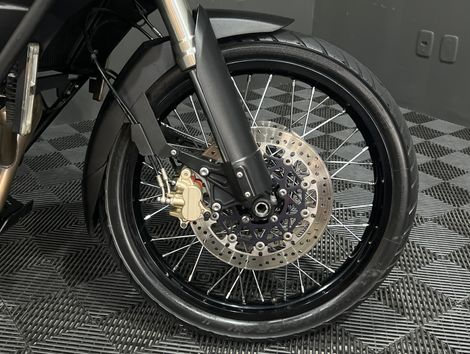 TRIUMPH TIGER 800 XC