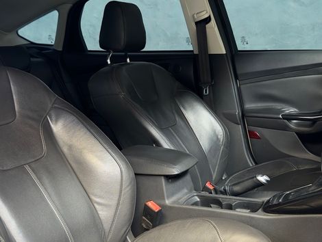 Ford Focus TITA/TITA Plus 2.0  Flex 5p Aut.