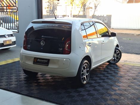 VolksWagen up! move 1.0 TSI Total Flex 12V 5p
