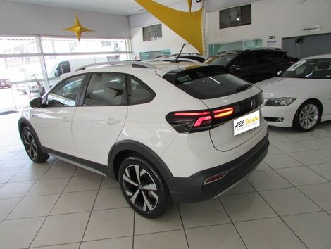 VolksWagen Nivus Highline 1.0 200 TSI Flex Aut.