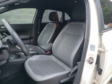 VolksWagen Nivus Highline 1.0 200 TSI Flex Aut.