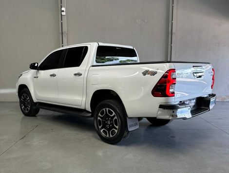 Toyota Hilux CD SRX 4x4 2.8 TDI 16V Diesel Aut.