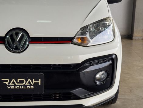 VolksWagen up! move 1.0 TSI Total Flex 12V 5p
