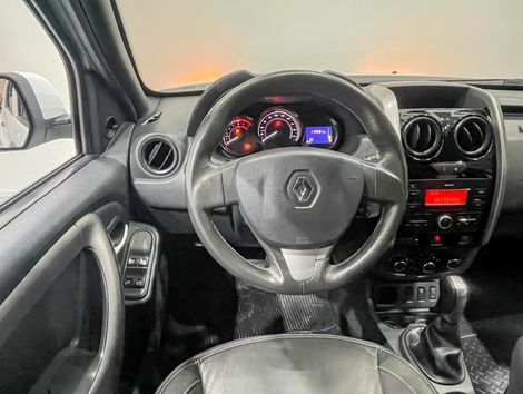 Renault DUSTER Dynamique 1.6 Flex 16V Aut.