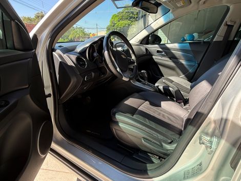 Chevrolet CRUZE LT 1.8 16V FlexPower 4p Aut.