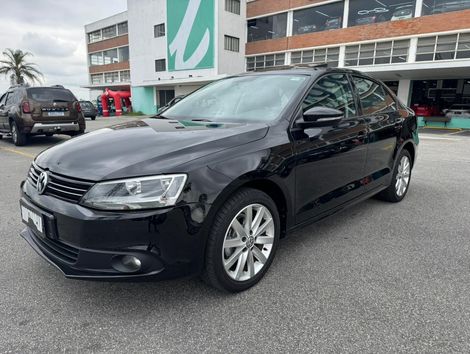 VolksWagen JETTA Comfortline 2.0 T.Flex 8V 4p Tipt.