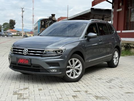 VolksWagen TIGUAN Allspac Comf 250 TSI 1.4 Flex