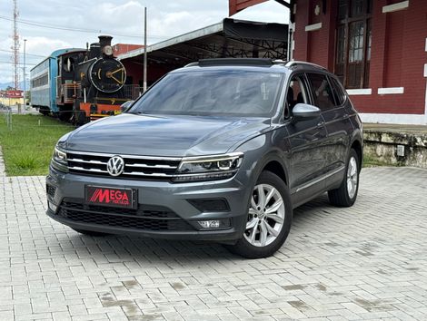 VolksWagen TIGUAN Allspac Comf 250 TSI 1.4 Flex