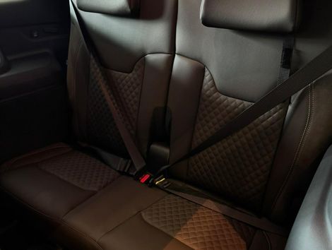 Jeep Commander Overland T270 1.3 TB Flex Aut.