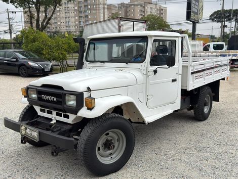 Toyota Band.Picape Chassi Longo Diesel